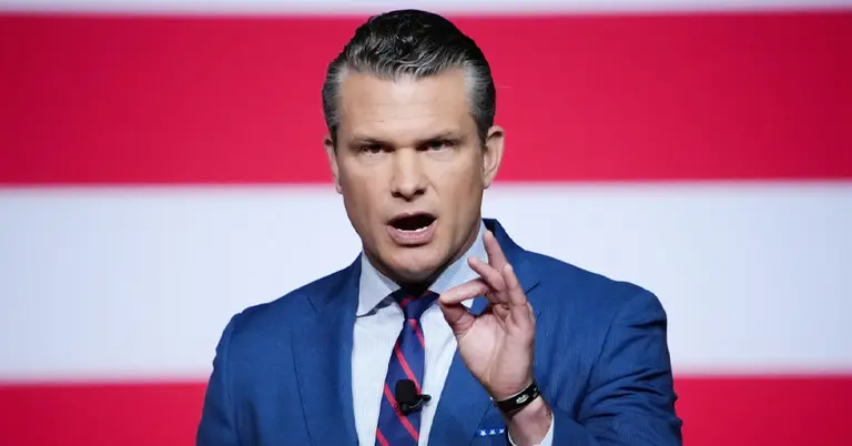 মার্কিন প্রতিরক্ষা মন্ত্রী পিট হেগসেথ